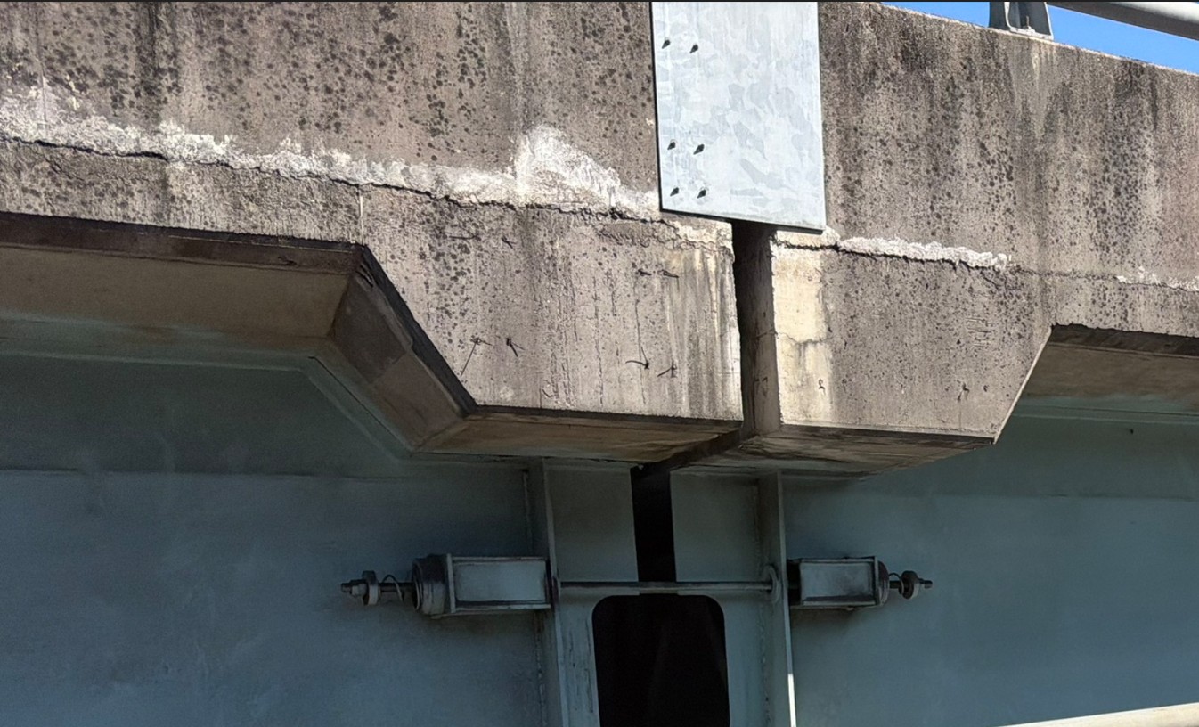 橋梁耐震安全のエキスパート｜橋梁落橋防止スプリングシステムメーカー 5